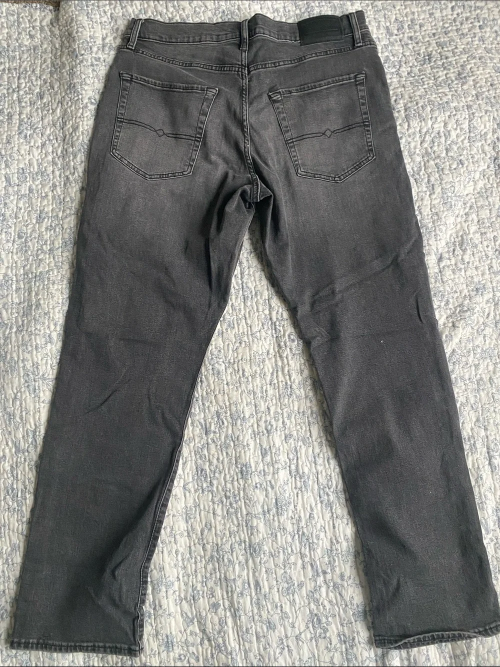 Lucky Brand Men's Washed Black Athletic Straight Jeans